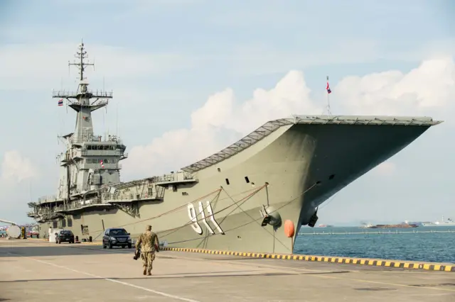 Hải quân Hoàng gia Thái Lan sở hữu một tàu sân bay