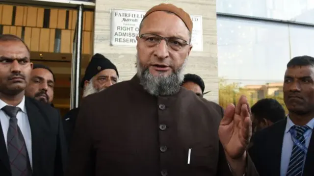 असदुद्दीन ओवैसी