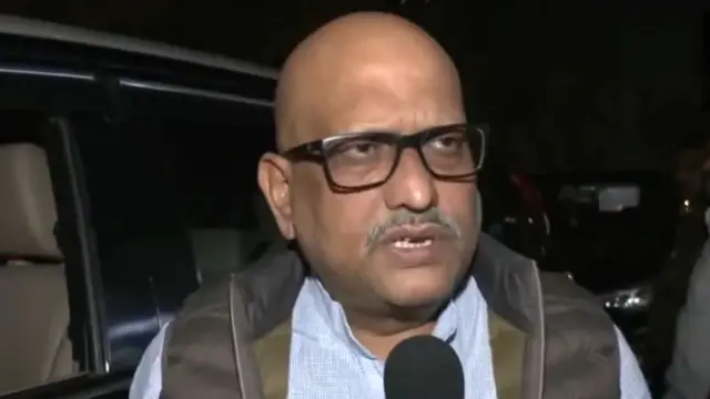 कुंभ जाने पर कांग्रेस नेता