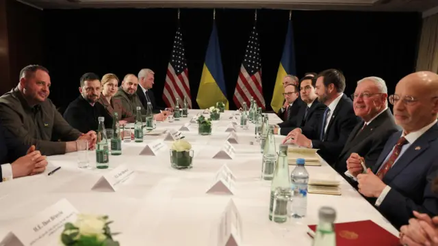 Двусторонняя встреча делегаций Украины и США во главе с Владимиром Зеленским и Джей Ди Вэнсом