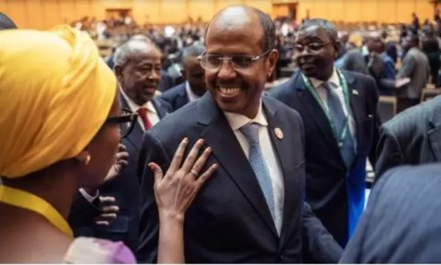 Mahmoud Ali Youssouf a cikin taro