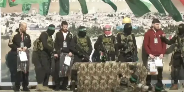 Oge Hamas tọhapụrụ ndị Izrel mmadụ atọ ọzọ