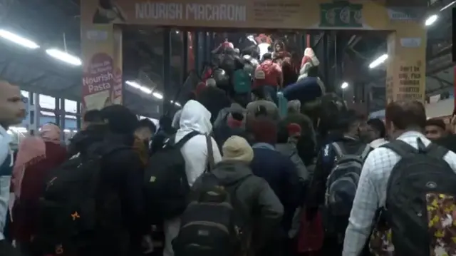 नई दिल्ली रेलवे स्टेशन