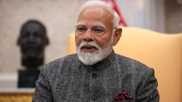 प्रधानमंत्री नरेंद्र मोदी