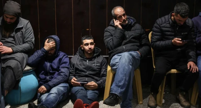 Falasɗinawa na zaune