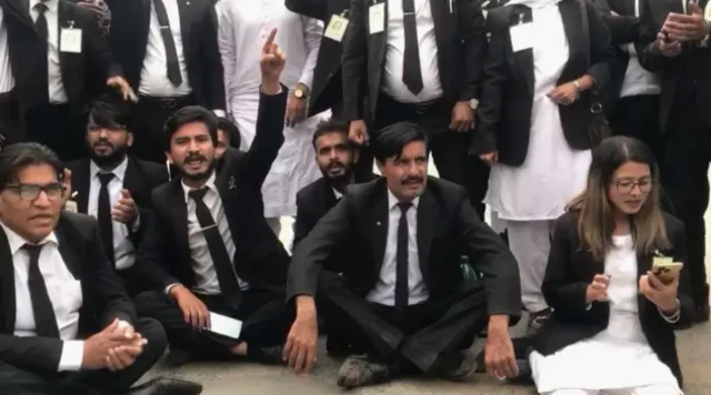 وکلا کا احتجاج