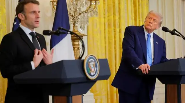 Onyeisiala Macron na Onyeisiala Trump