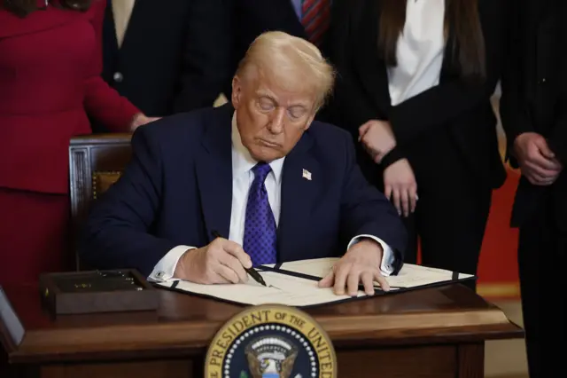 Onyeisiala mba Amerịka bụ Donald Trump