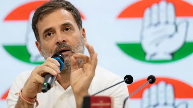 राहुल गांधी