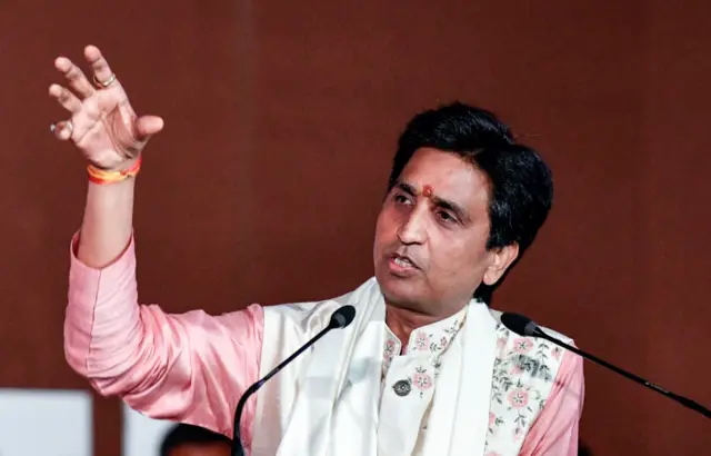 कुमार विश्वास