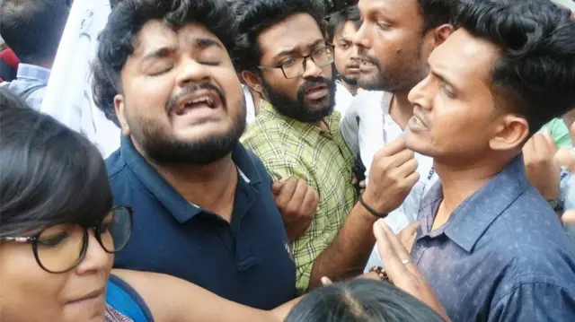 छात्र संगठनों की मांग थी कि छात्रसंघ चुनाव करवाए जाए
