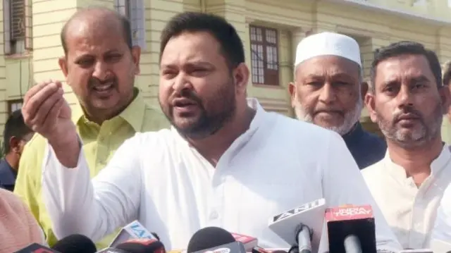 तेजस्वी यादव