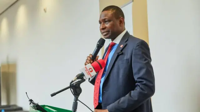 Onyeisi EFCC bụ Ola Olukoyede