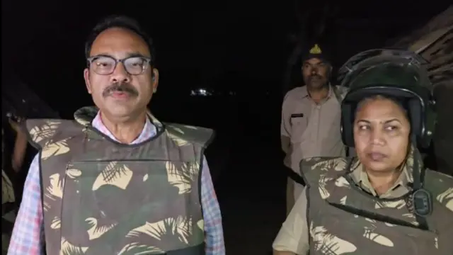 मऊगंज के जिलाधिकारी अजय श्रीवास्तव