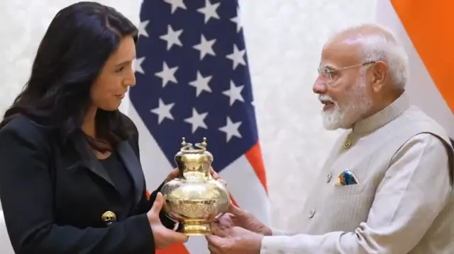 तुलसी गबार्ड और मोदी