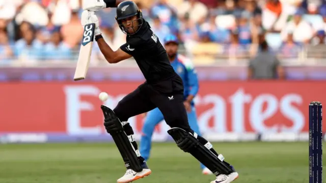 न्यूज़ीलैंड के बल्लेबाज़ रचिन रविंद्र इस मैच में बल्ले से कुछ खास कमाल नहीं कर सके