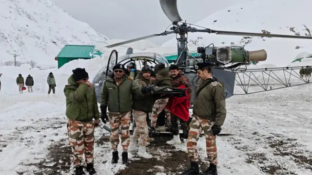 उत्तराखंड में हिमस्खलन