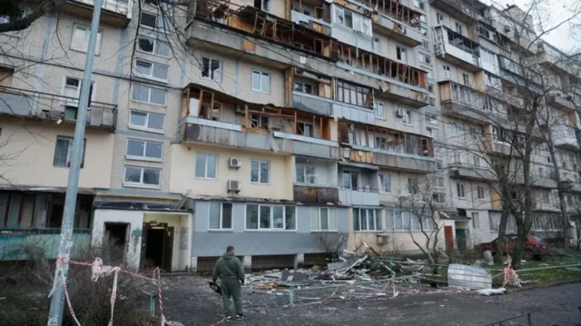 Пострадавший дом в Киеве