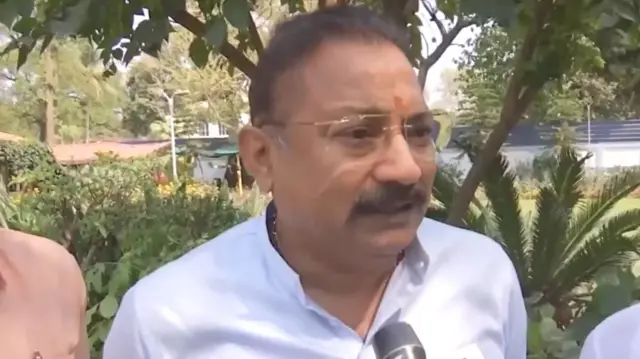 मंत्री अशोक चौधरी