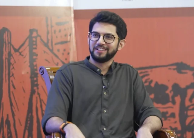 आदित्य ठाकरे