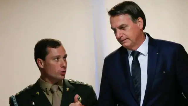 Mauro Cid e Jair Bolsonaro