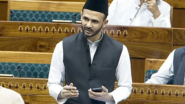 समाजवादी पार्टी के सांसद ज़ियाउर रहमान बर्क़