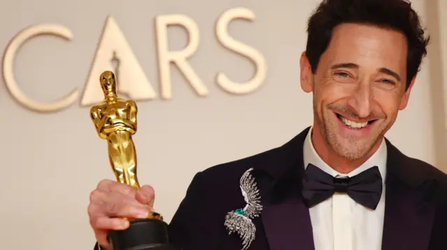 آدرین برودی