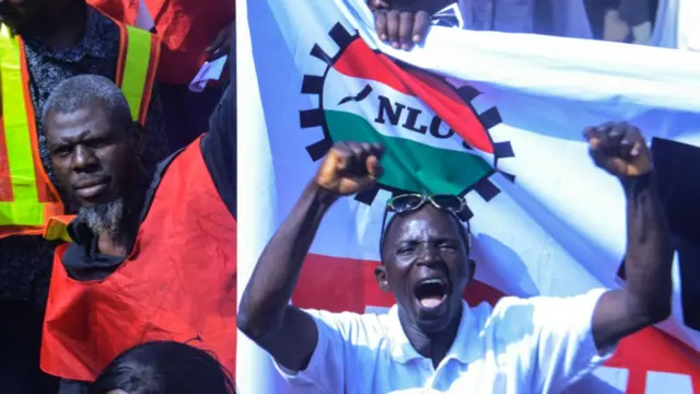 Otu jikọtara ndị ọrụ Bekee na Naịjirịa bụ Nigeria Labour Congress
