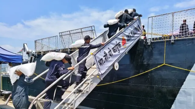 भारत की ओर से म्यांमार भेजी जा रही मदद