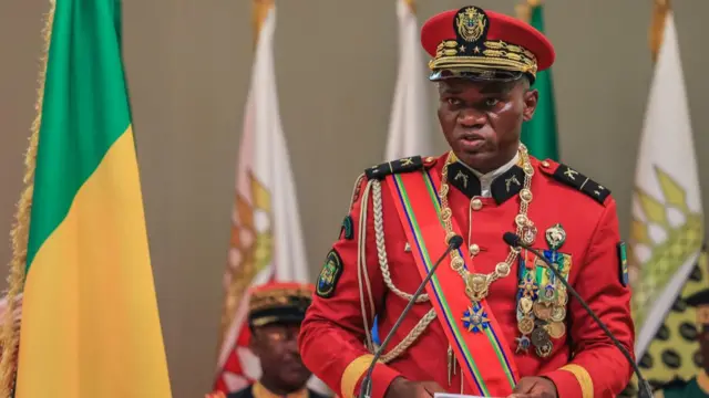 Nguema ekwuola na ya ga-azọ ọkwa onyeisiala mba Gabọn