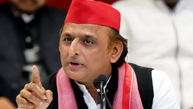 अखिलेश यादव