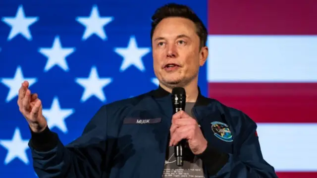 एलन मस्क