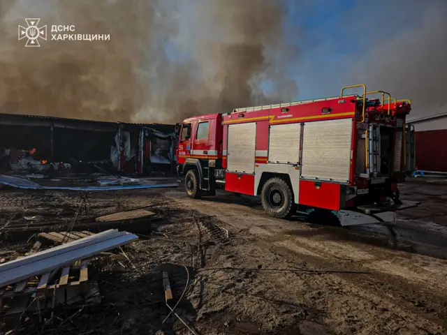 Спасатели опубликовали фото пожара в Богодухове
