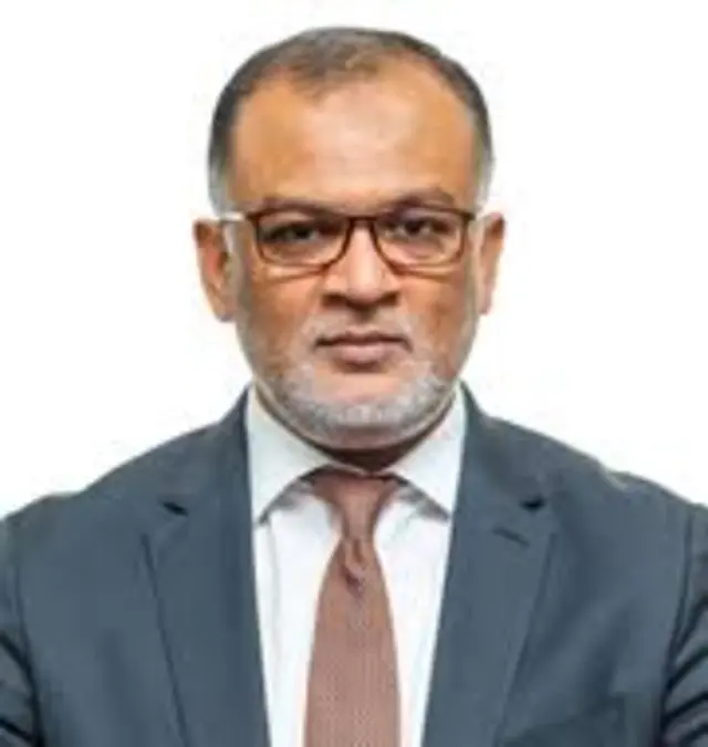 বাণিজ্য উপদেষ্টা