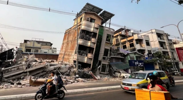 Hoton barnar girgizar kasa a Myanmar