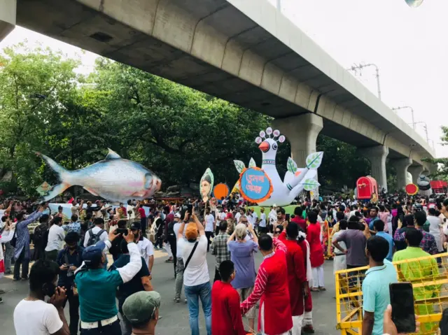 বর্ষবরণ  আনন্দ শোভাযাত্রা