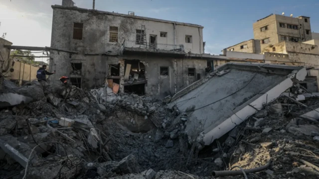 Uvamizi wa Israel katika Hospitali ya Al-Ahli uliharibu maabara na kuharibu chumba cha dharura.