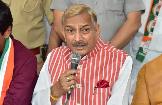 प्रमोद तिवारी