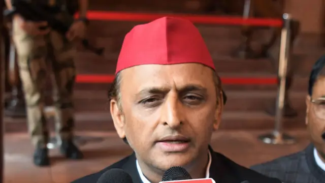 अखिलेश यादव