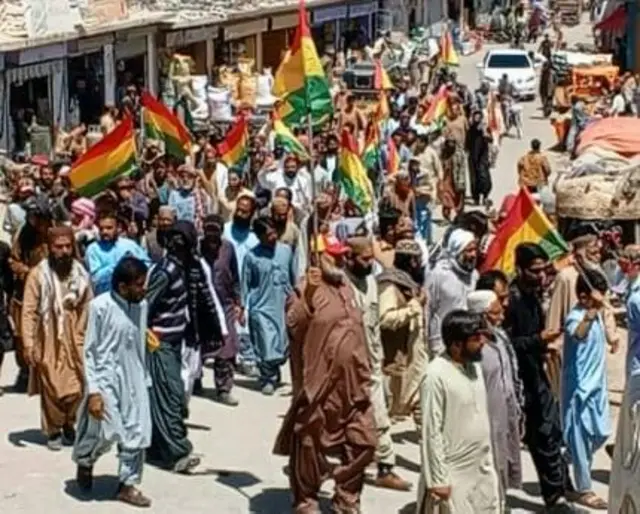 بلوچ یکجہتی کمیٹی کے  کارکنوں کی گرفتاری کے خلاف بلوچستان میں احتجاجی مظاہروں کا سلسلہ