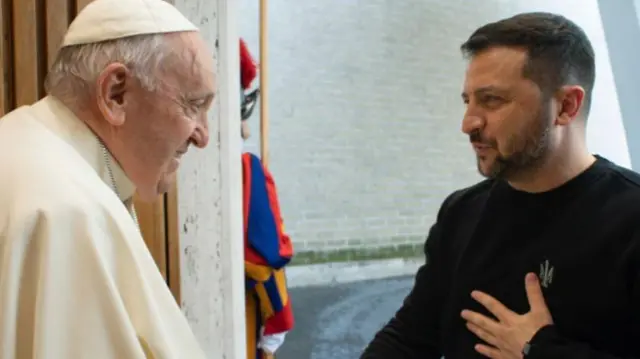 পোপ ও জেলেনস্কি