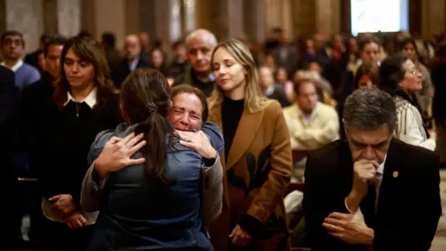 পোপের মৃত্যুতে আর্জেন্টিনায় শোকের ছায়া