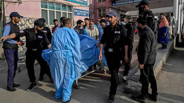 Ndị ojiegbe egbuola ndị njem nleta mmadụ 26 Kashmir nke India