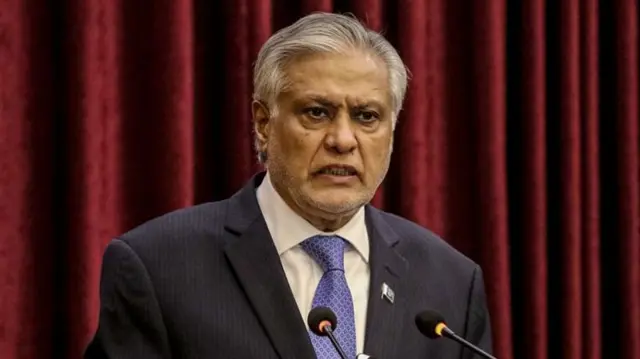 পাকিস্তানের উপ-প্রধানমন্ত্রী ইসাক দার