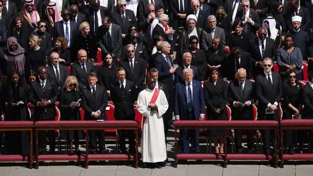 Onyeisiala Trump na ndị isiala ndị ọzọ