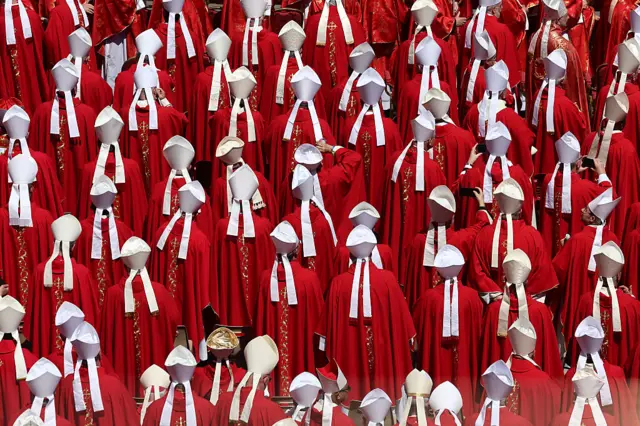 Ndị otu Kadịnal gbakọrọ n'olili ozu Popu Francis