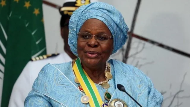 Onyeisiala Namibịa ekwupụtala agụmaakwụkwọ n’efu maka agụmaakwụkwọ mahadum