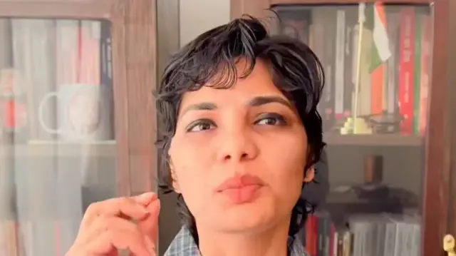 लोक गायिका नेहा सिंह राठौर