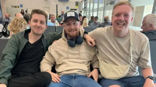 Ndị tọọrọ n.ọdọ ụgbọelu