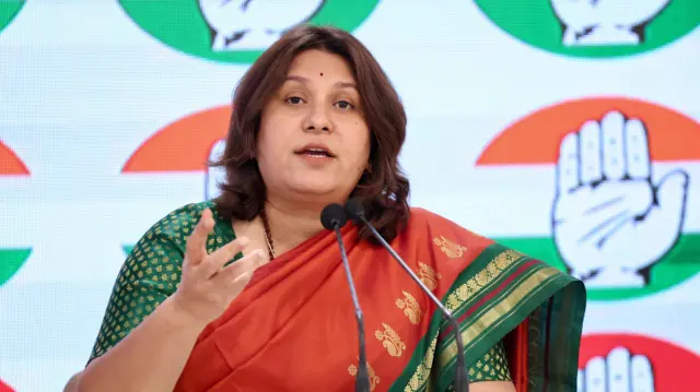 सुप्रिया श्रीनेत